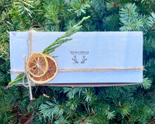 Load image into Gallery viewer, Build a Custom Gift Box
