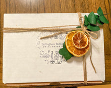 Load image into Gallery viewer, Build a Custom Gift Box