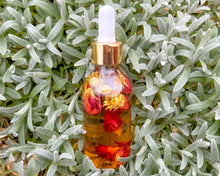 Load image into Gallery viewer, Rose Body Oil