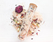 Load image into Gallery viewer, Spa Gift Box