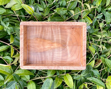 Load image into Gallery viewer, Western Big Leaf Maple Burl Soap Dish
